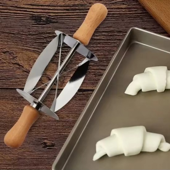 Stainless Steel Rolling Croissant Cutter